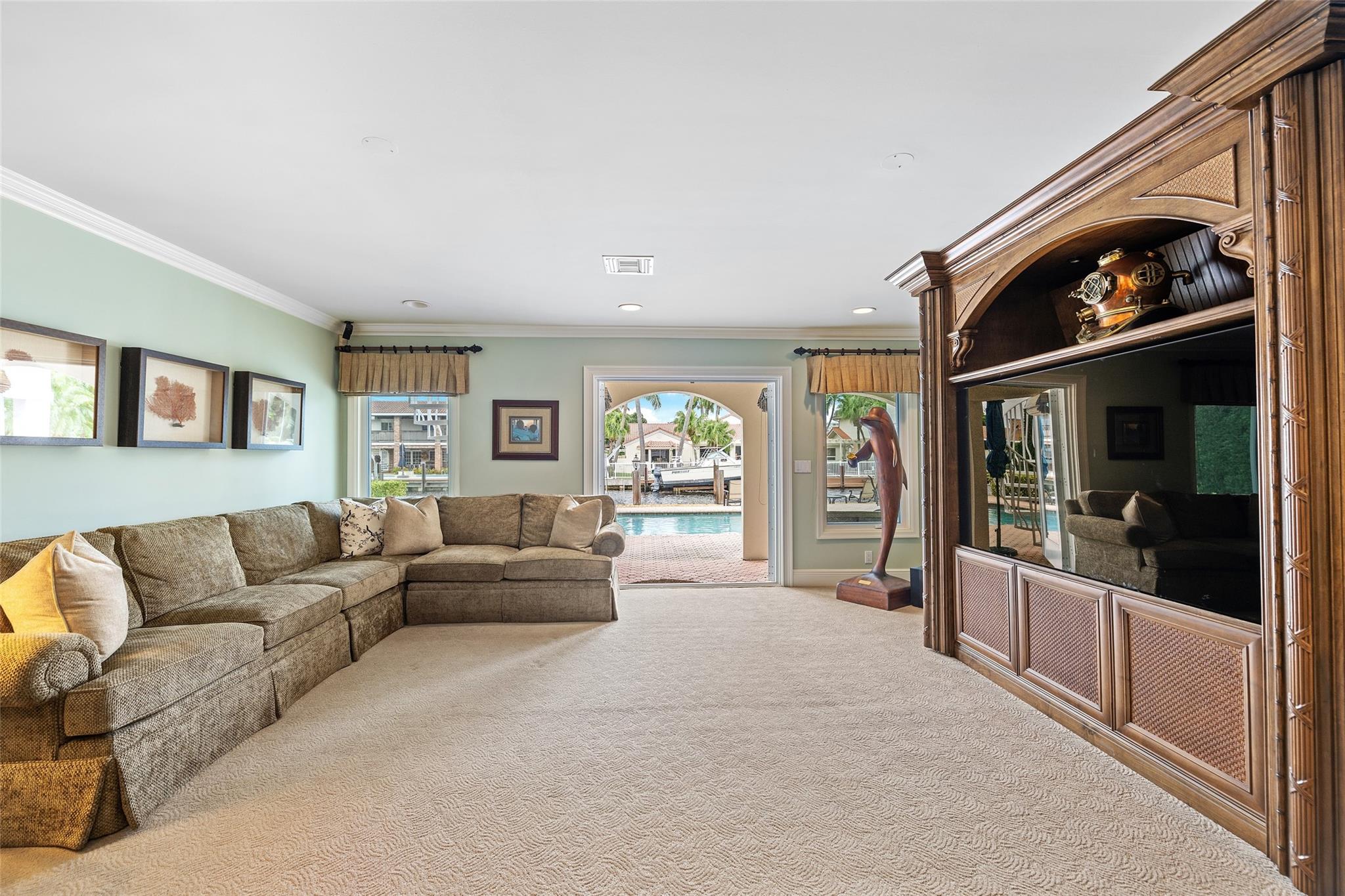 CORAL RIDGE COUNTRY CLUB - Residential