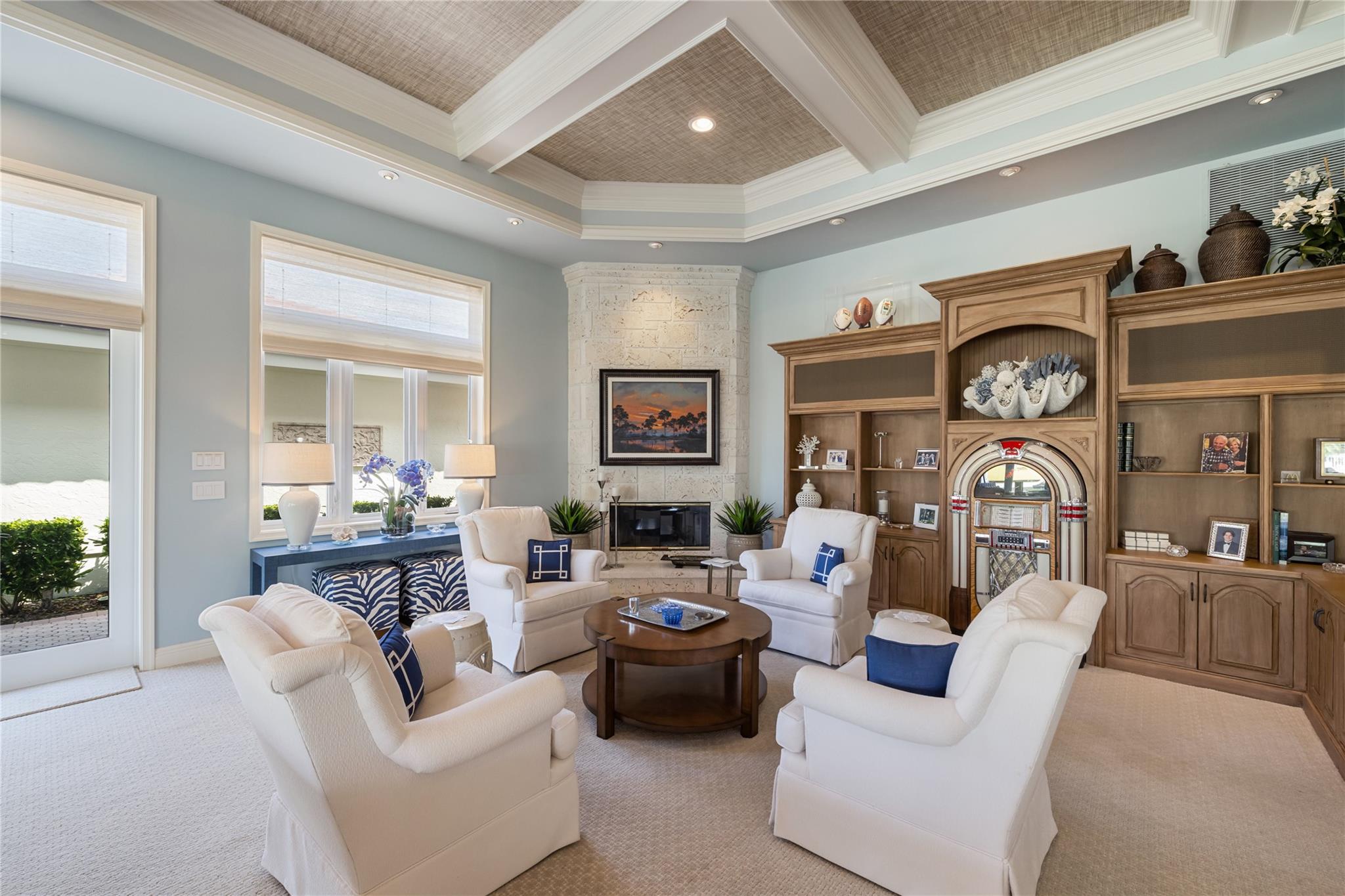 CORAL RIDGE COUNTRY CLUB - Residential