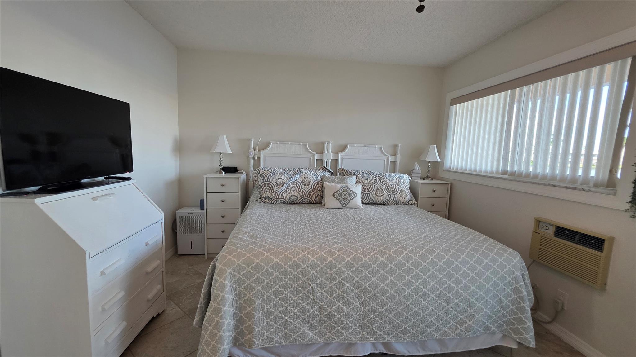 rolen lake - Residential