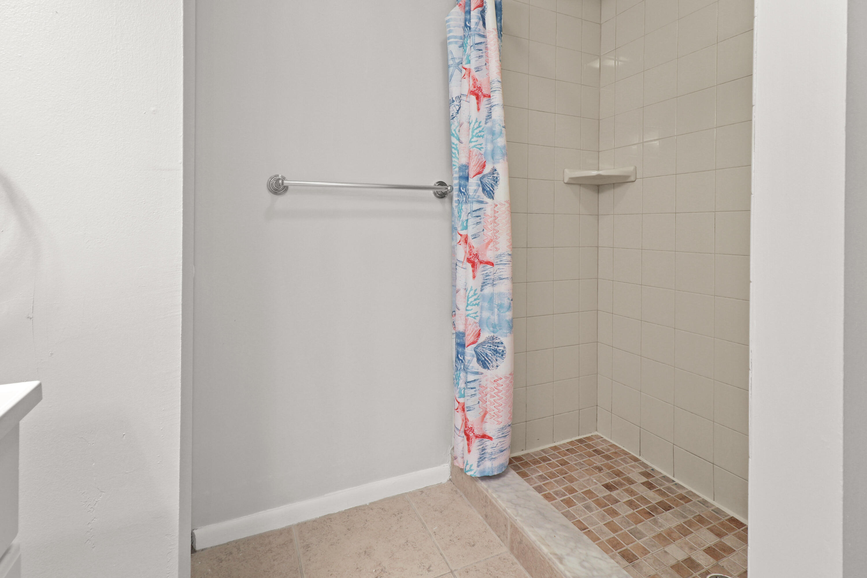 JUPITER LAKES TOWNHOMES CONDO I, II AND III CONDO - Residential