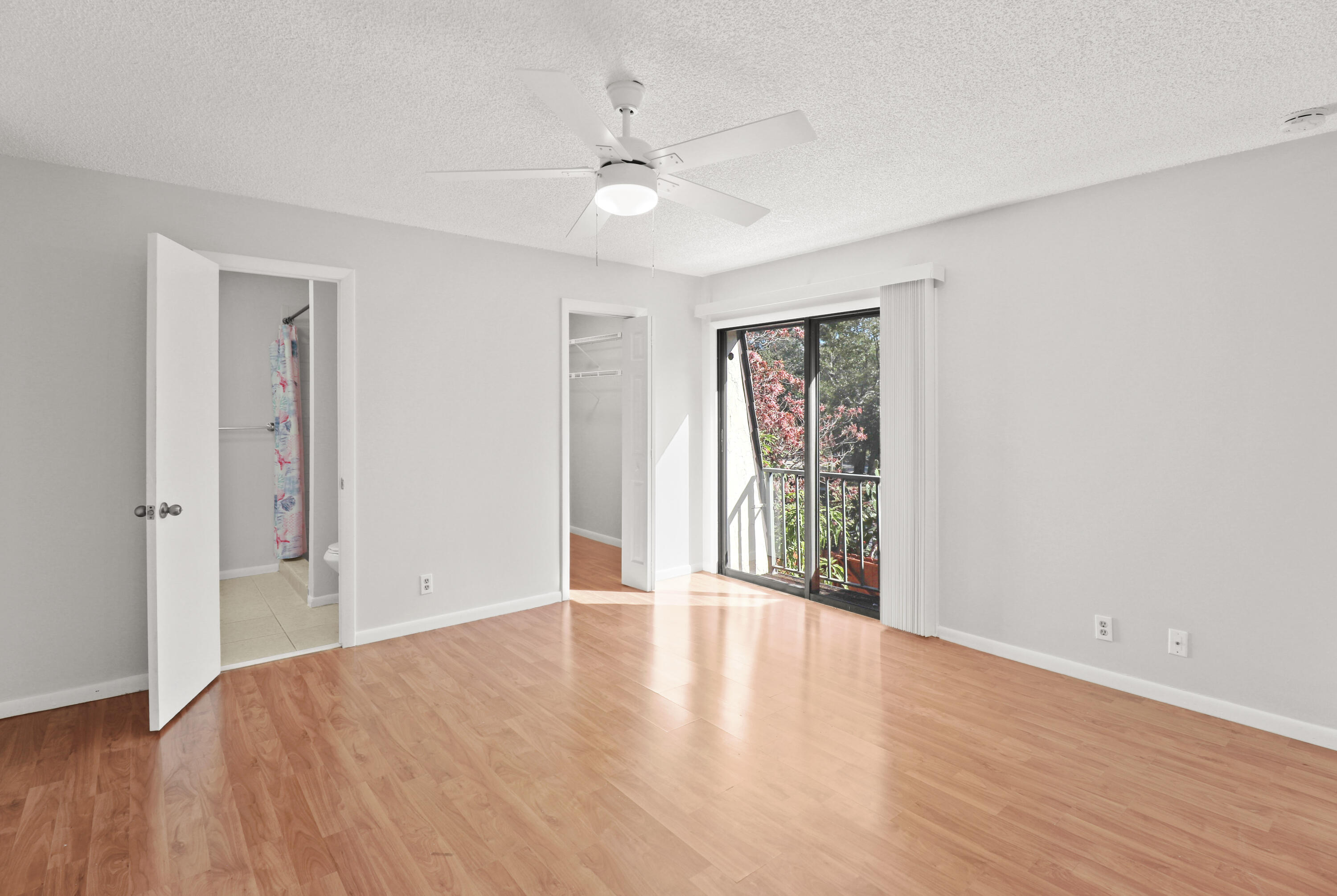 JUPITER LAKES TOWNHOMES CONDO I, II AND III CONDO - Residential