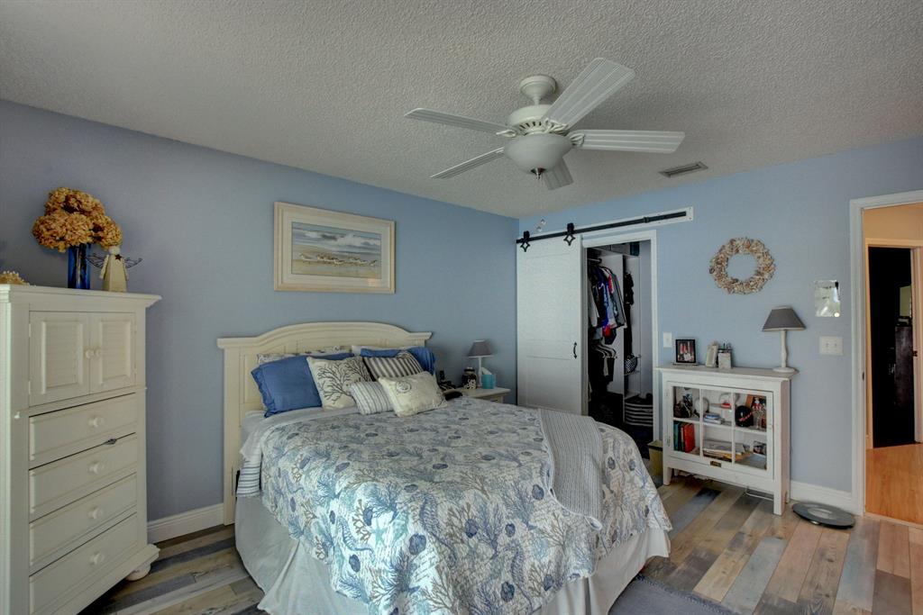 INDIAN TRAIL ESTATES UNIT 1 IS IN LAMANCHA - Residential