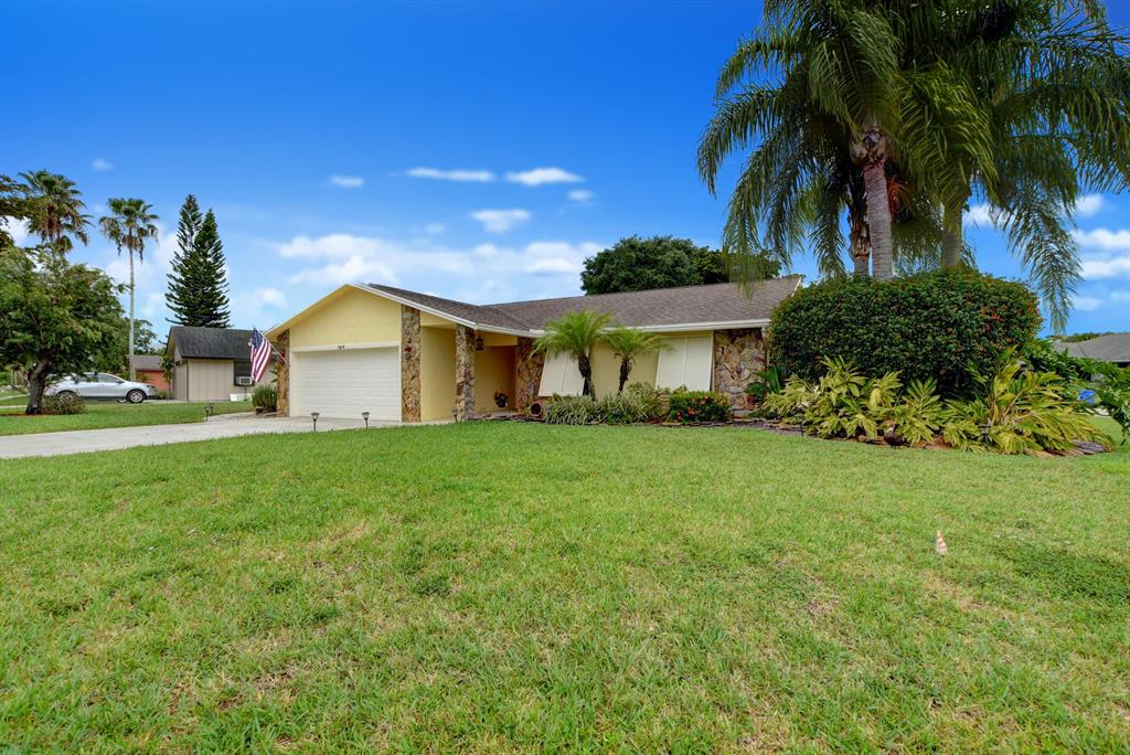 INDIAN TRAIL ESTATES UNIT 1 IS IN LAMANCHA - Residential