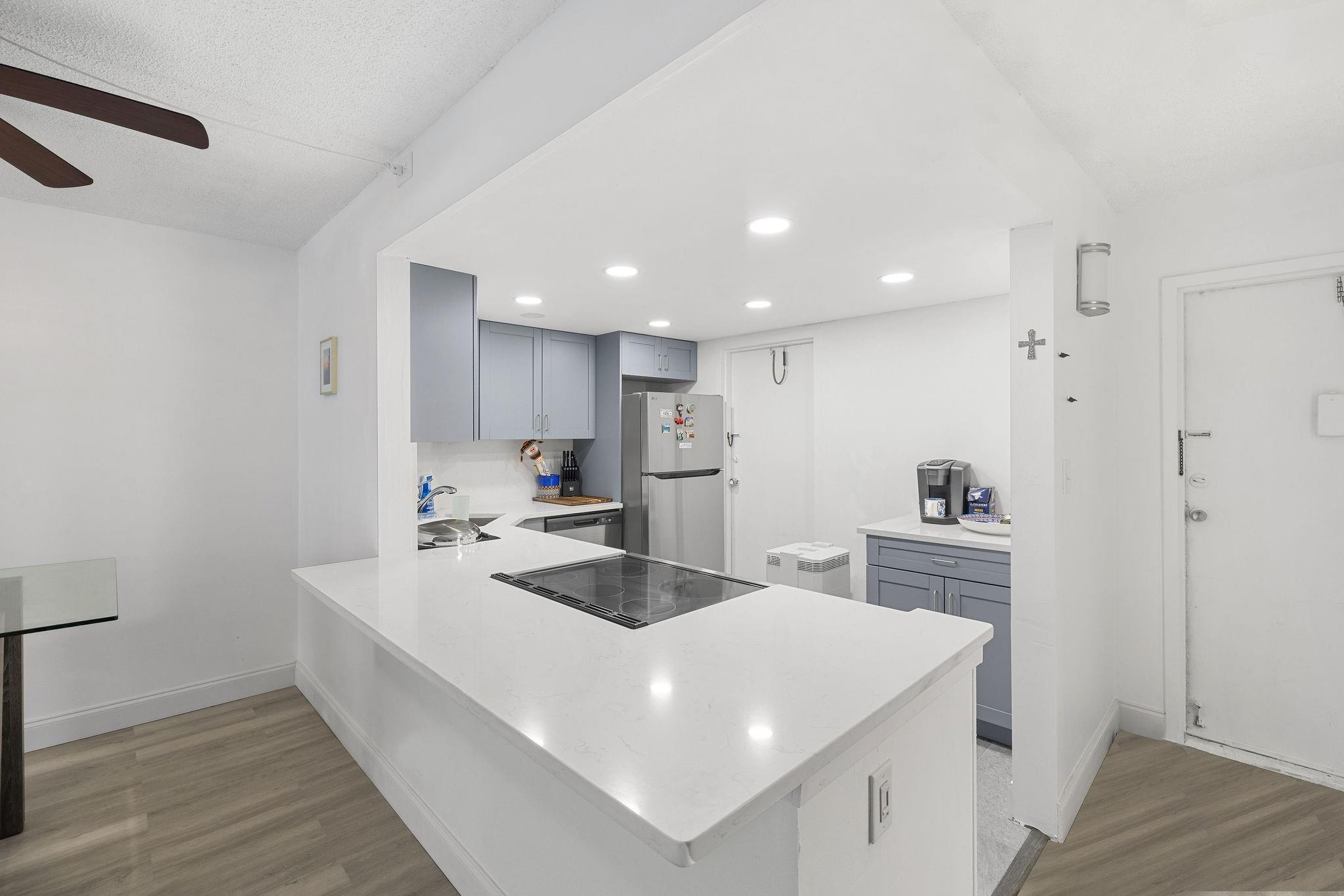 Norwich Apts Condo - Residential Lease