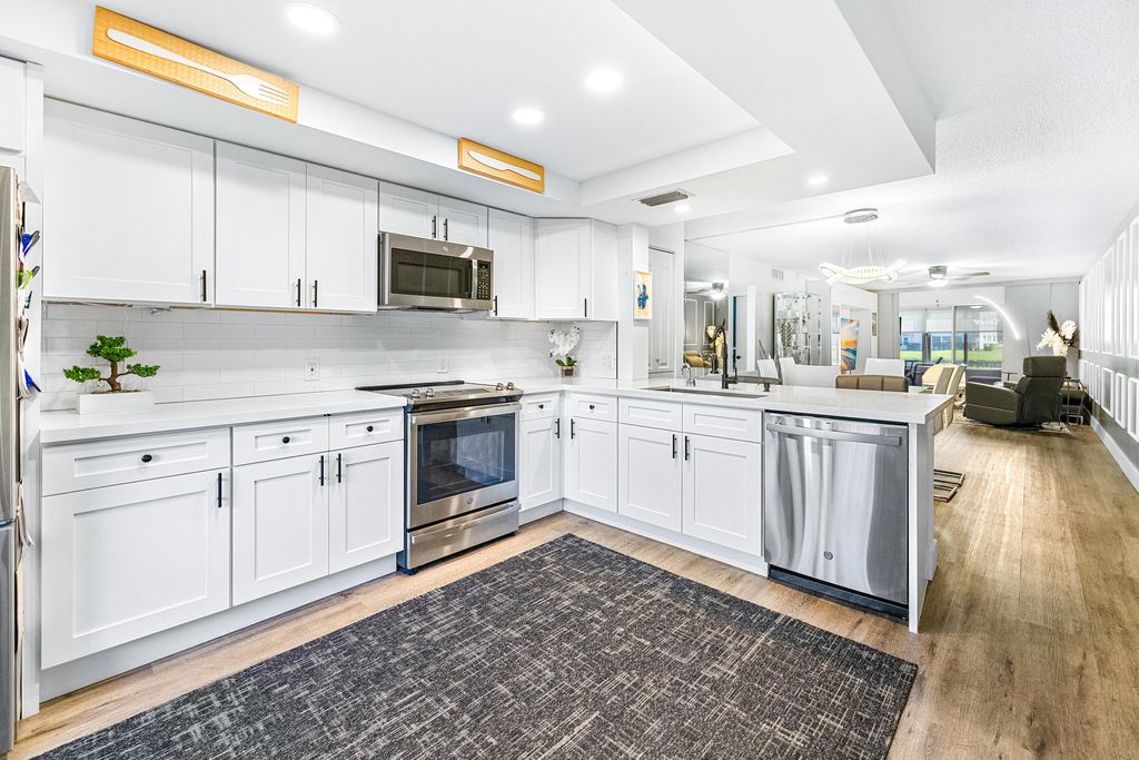 Photo of 1018 Guildford A, Boca Raton, FL 33434 (MLS # R11151147)