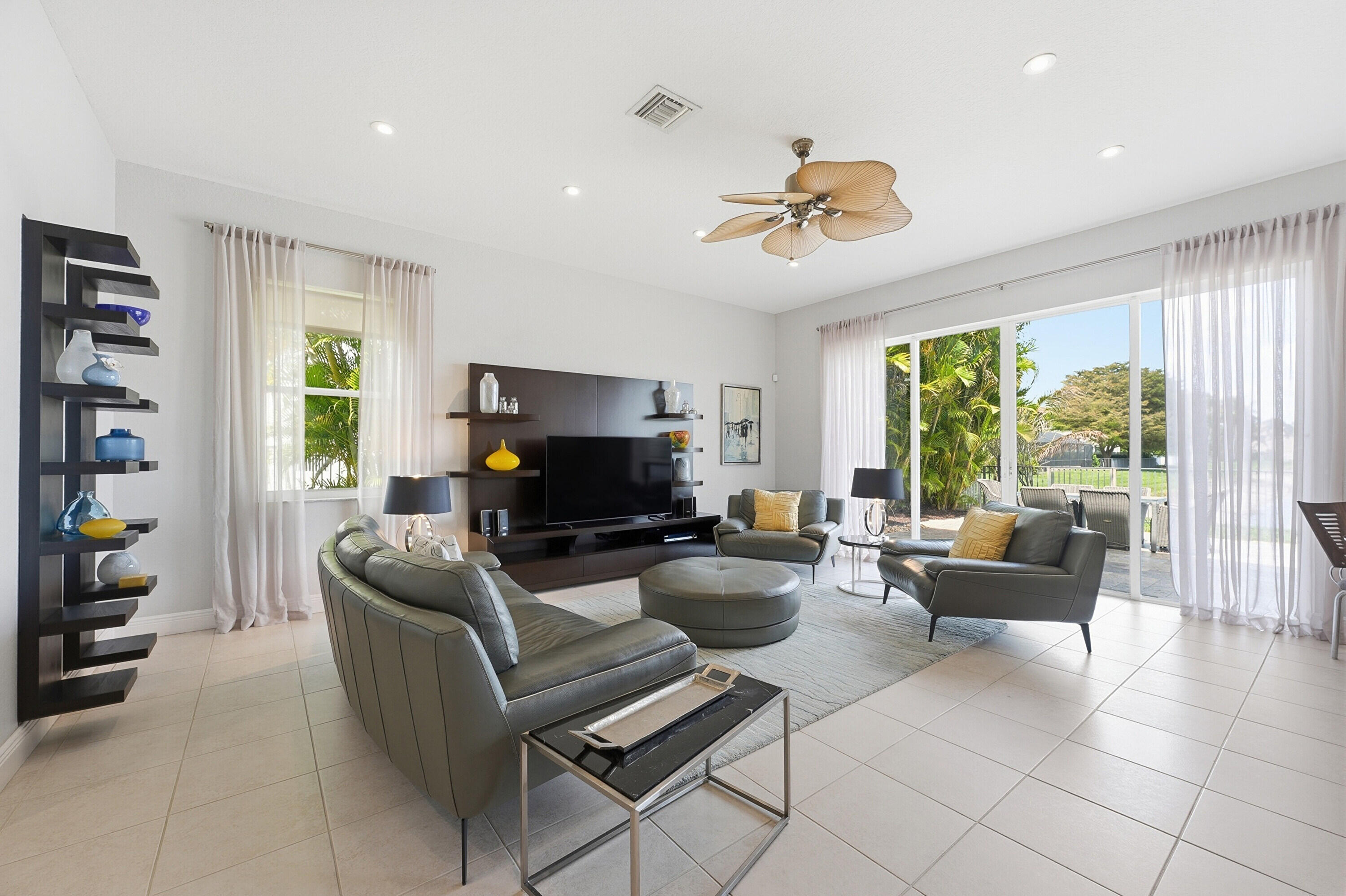 BLACK DIAMOND PH 1 - Residential