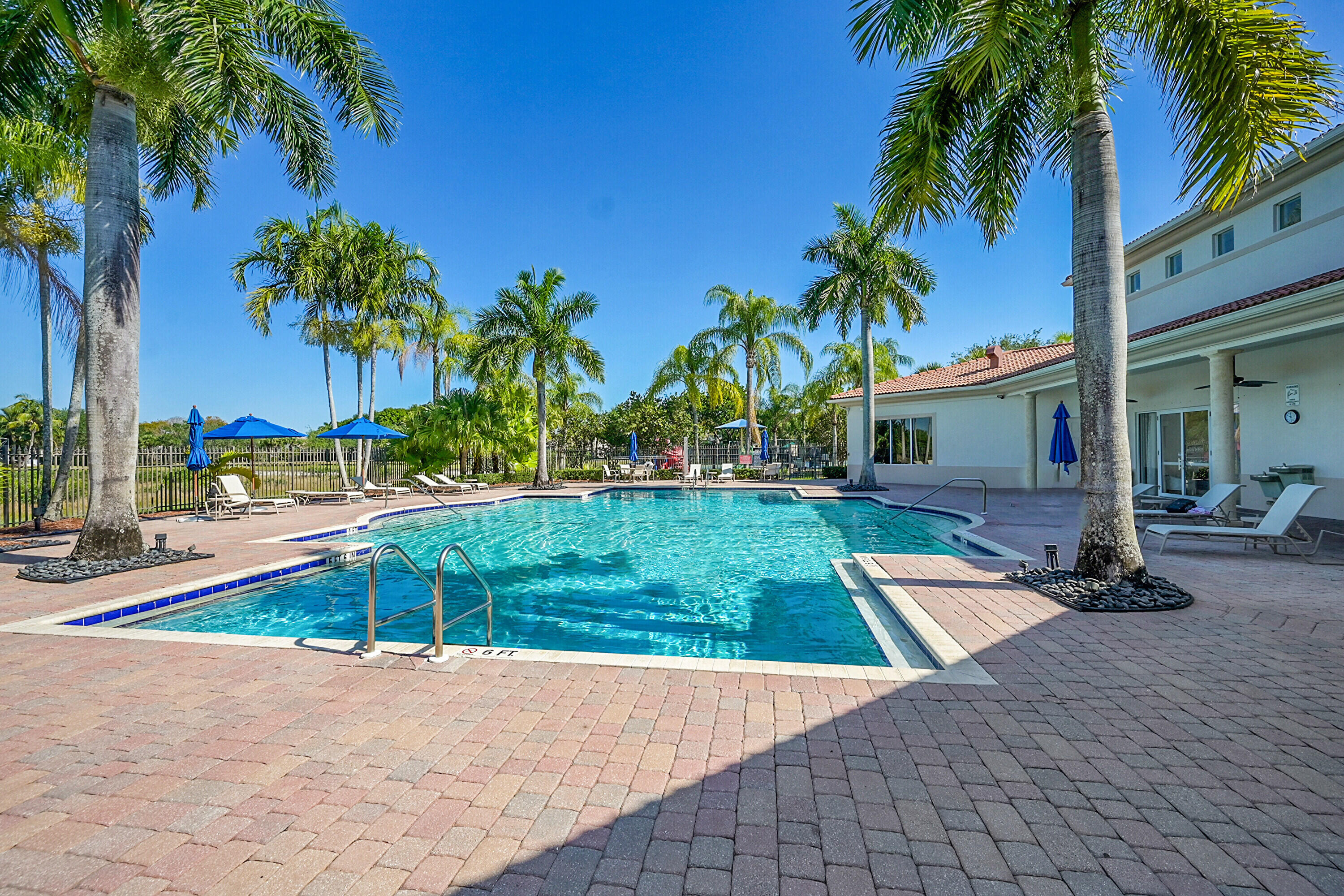 BLACK DIAMOND PH 1 - Residential