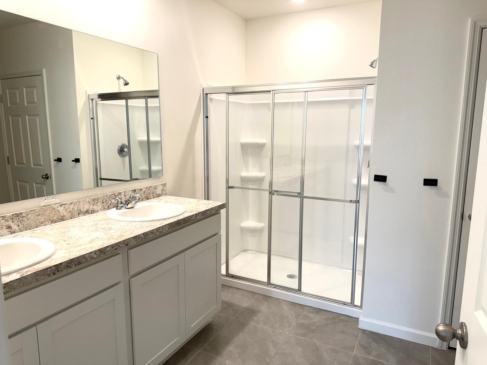 MORNINGSIDE PALM BREEZES CLUB 2B - Residential Lease