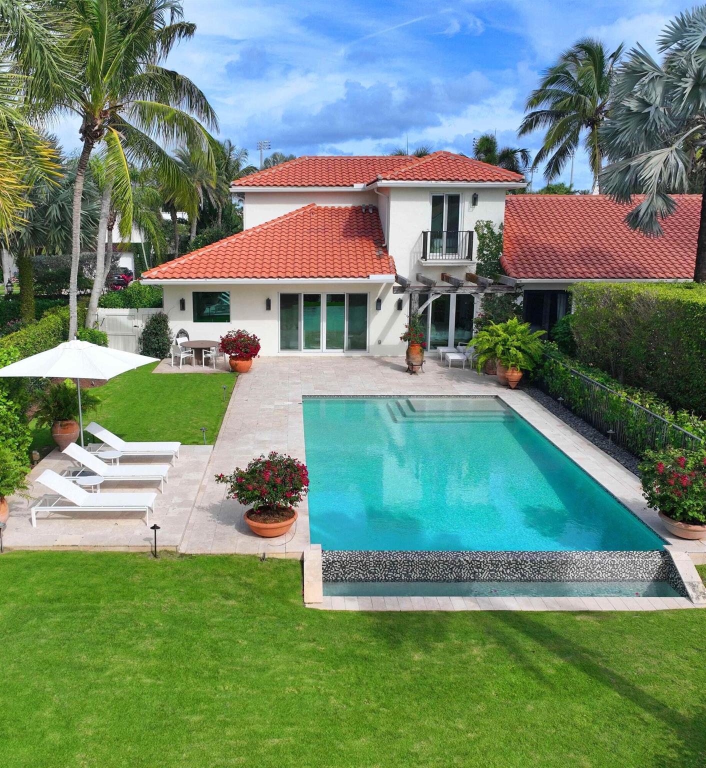 EQUESTRIAN CLUB ESTATES 3 - Residential