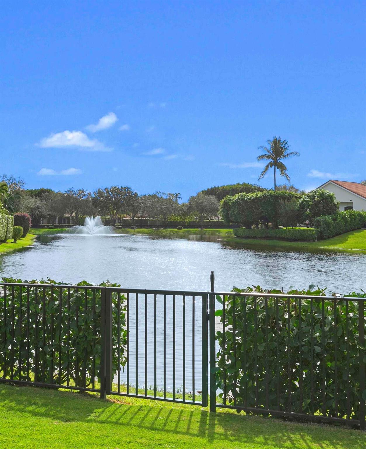 EQUESTRIAN CLUB ESTATES 3 - Residential