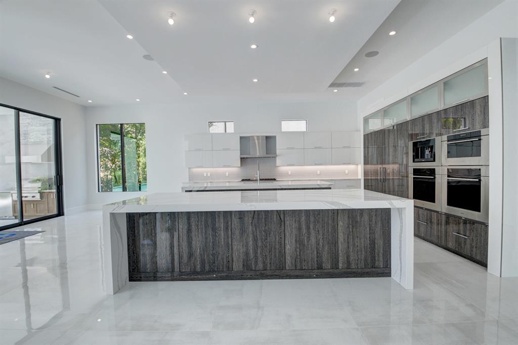 ST ANDREWS COUNTRY CLUB - Residential