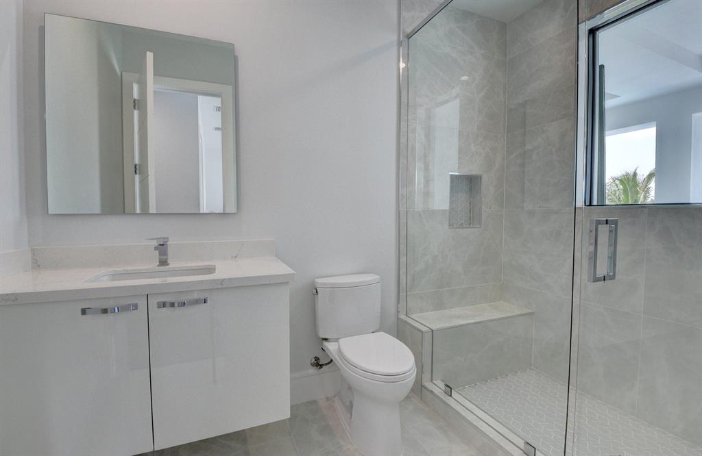 ST ANDREWS COUNTRY CLUB - Residential