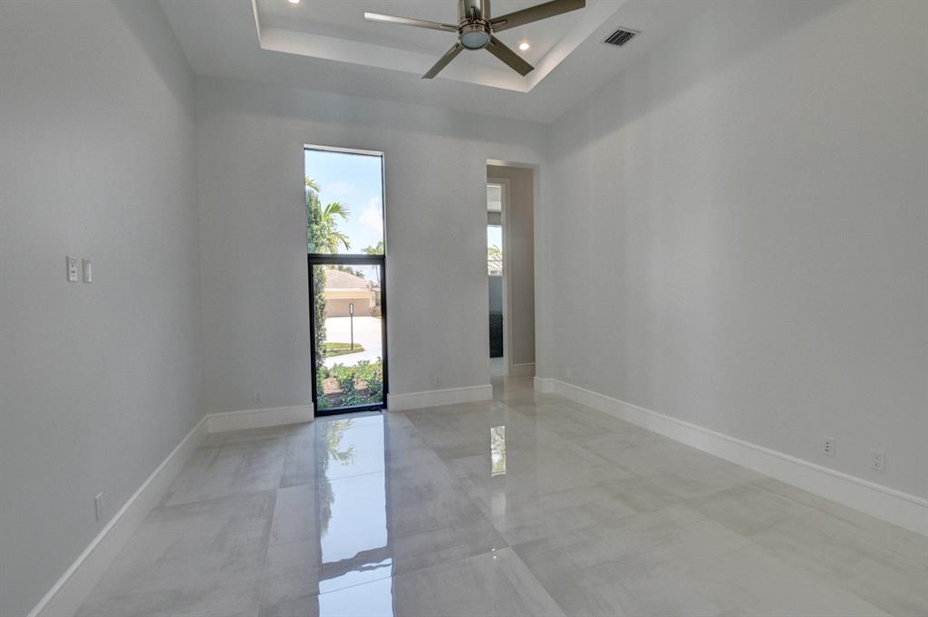 ST ANDREWS COUNTRY CLUB - Residential