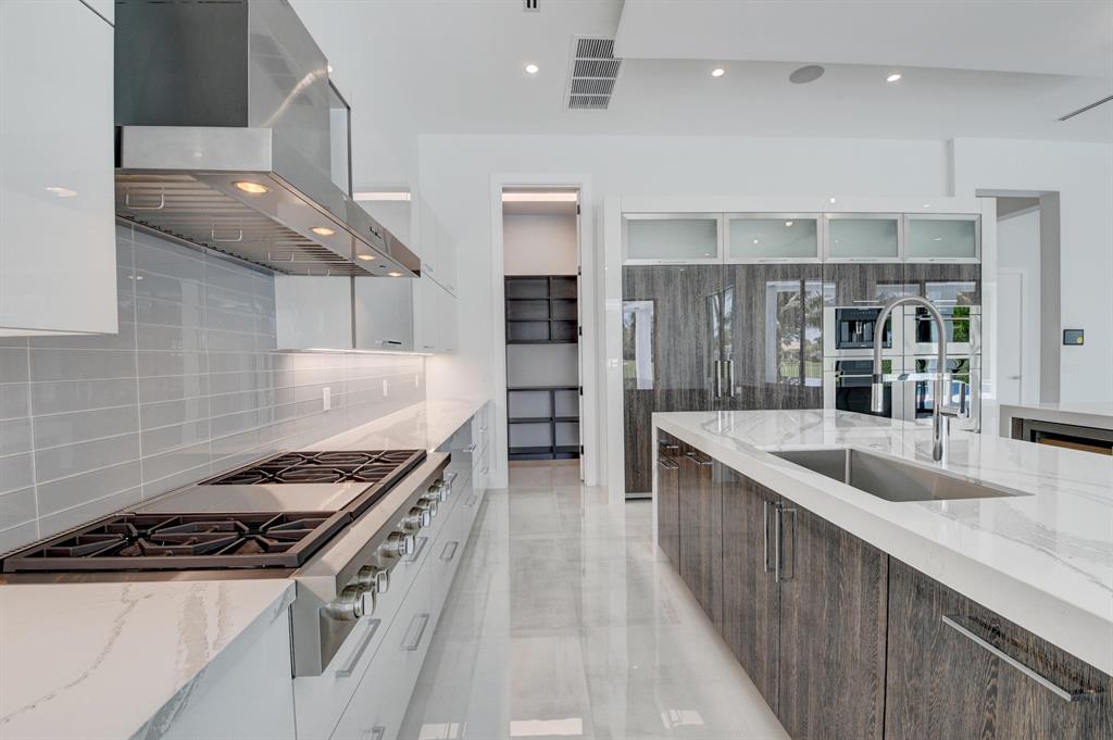 ST ANDREWS COUNTRY CLUB - Residential