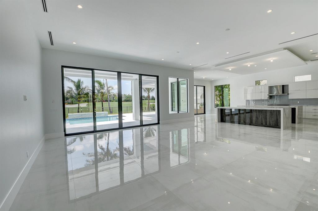 ST ANDREWS COUNTRY CLUB - Residential