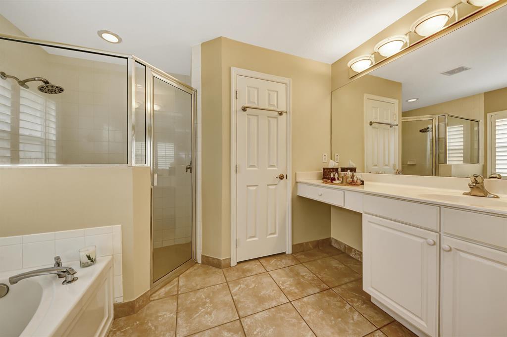 TUSCANY BAY - Residential