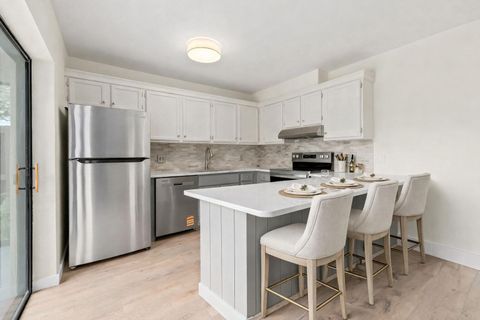 Property photo of 5675 Se Windsong Lane, Stuart, FL 34997