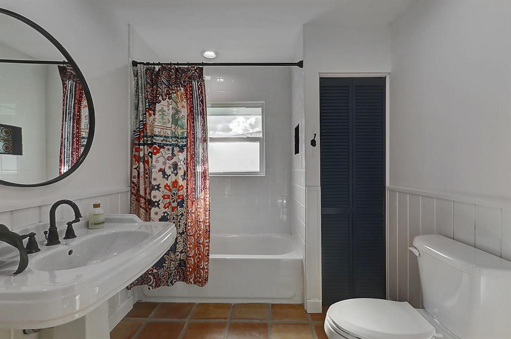 HOLIDAY COUNTRY CLUB ESTA - Residential