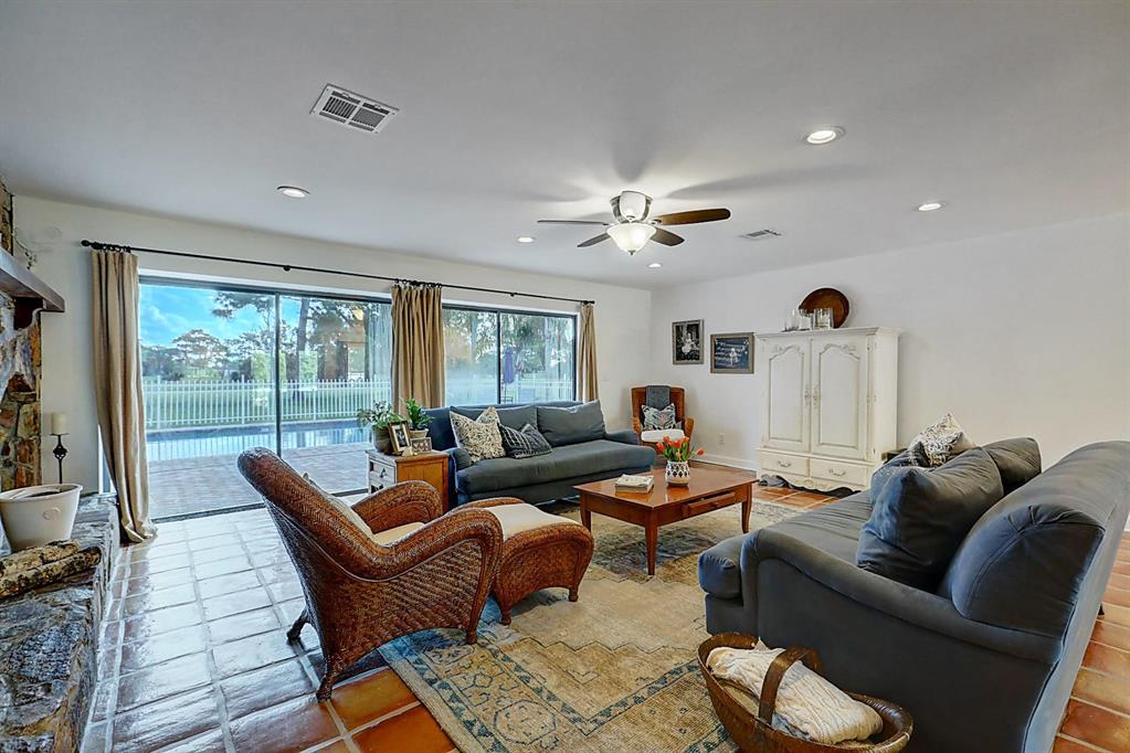 HOLIDAY COUNTRY CLUB ESTA - Residential