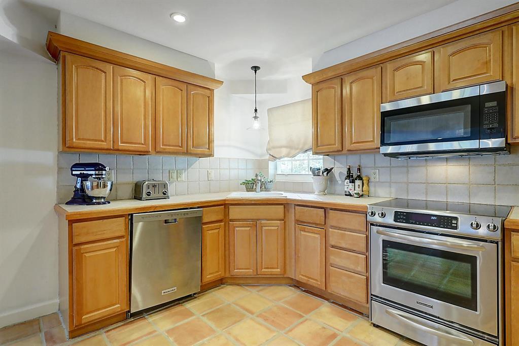 HOLIDAY COUNTRY CLUB ESTA - Residential