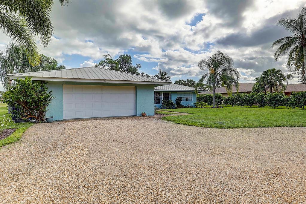 HOLIDAY COUNTRY CLUB ESTA - Residential