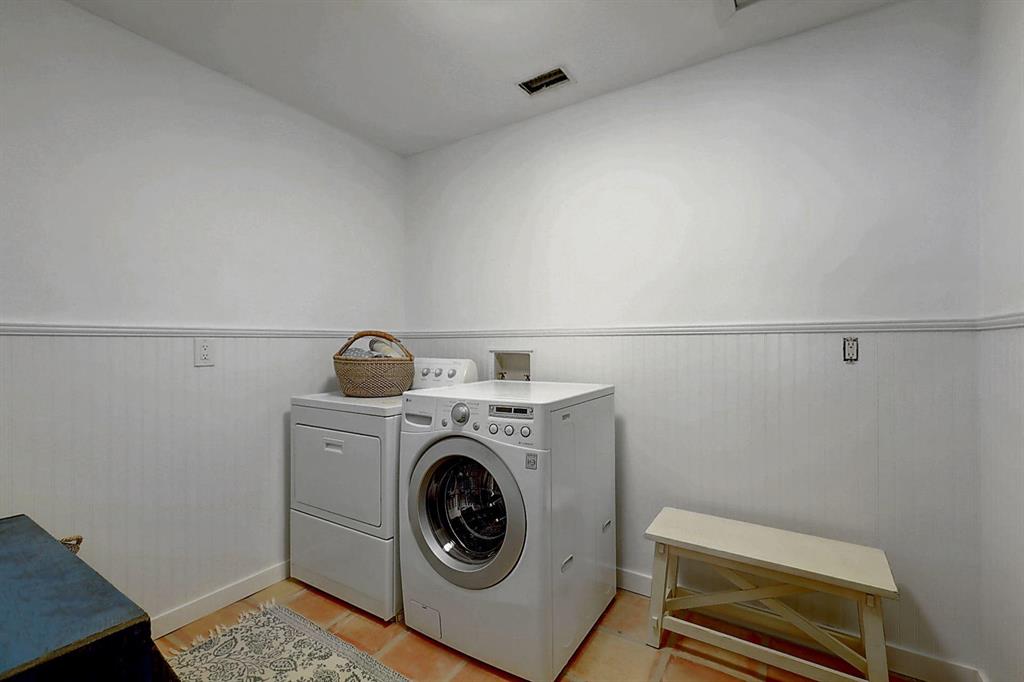 HOLIDAY COUNTRY CLUB ESTA - Residential