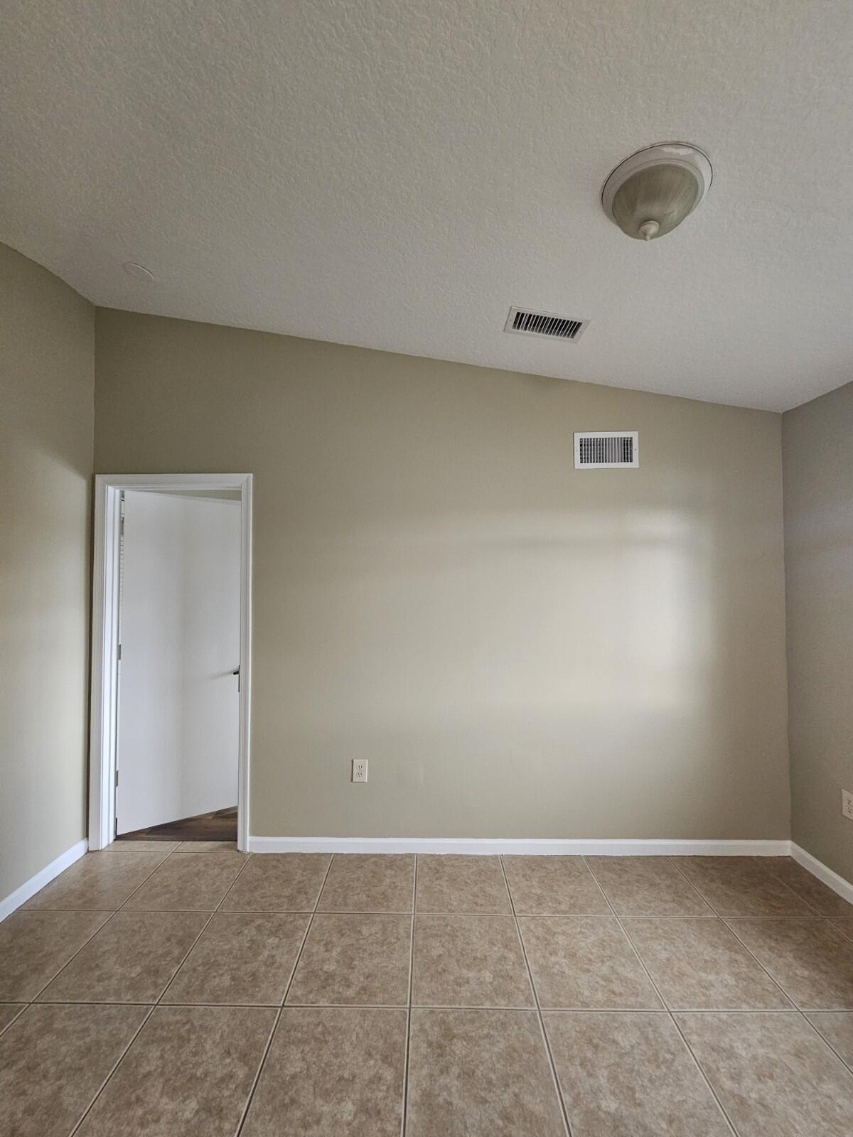 COVE AT BRIAR BAY CONDO - Residential