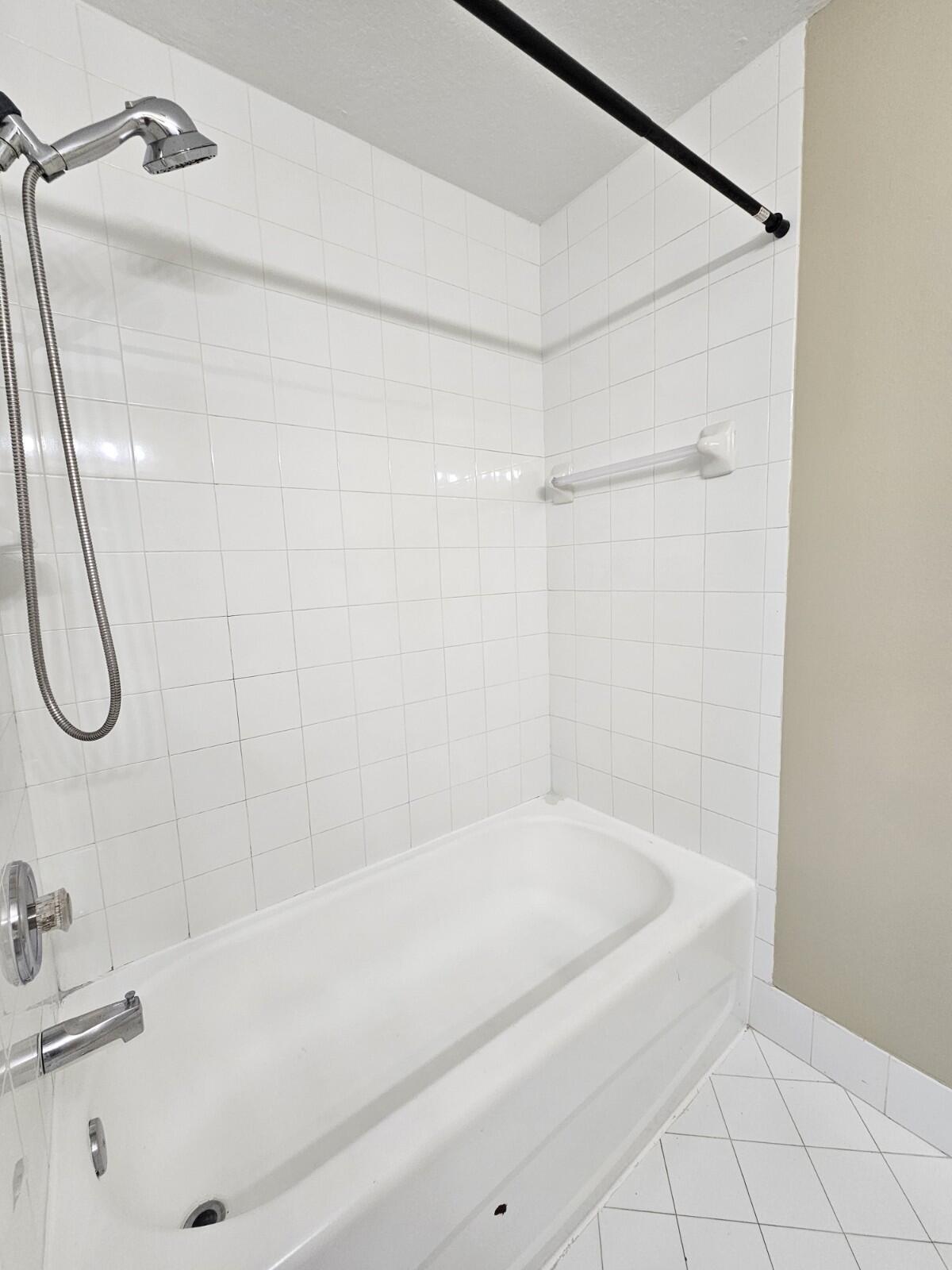 COVE AT BRIAR BAY CONDO - Residential