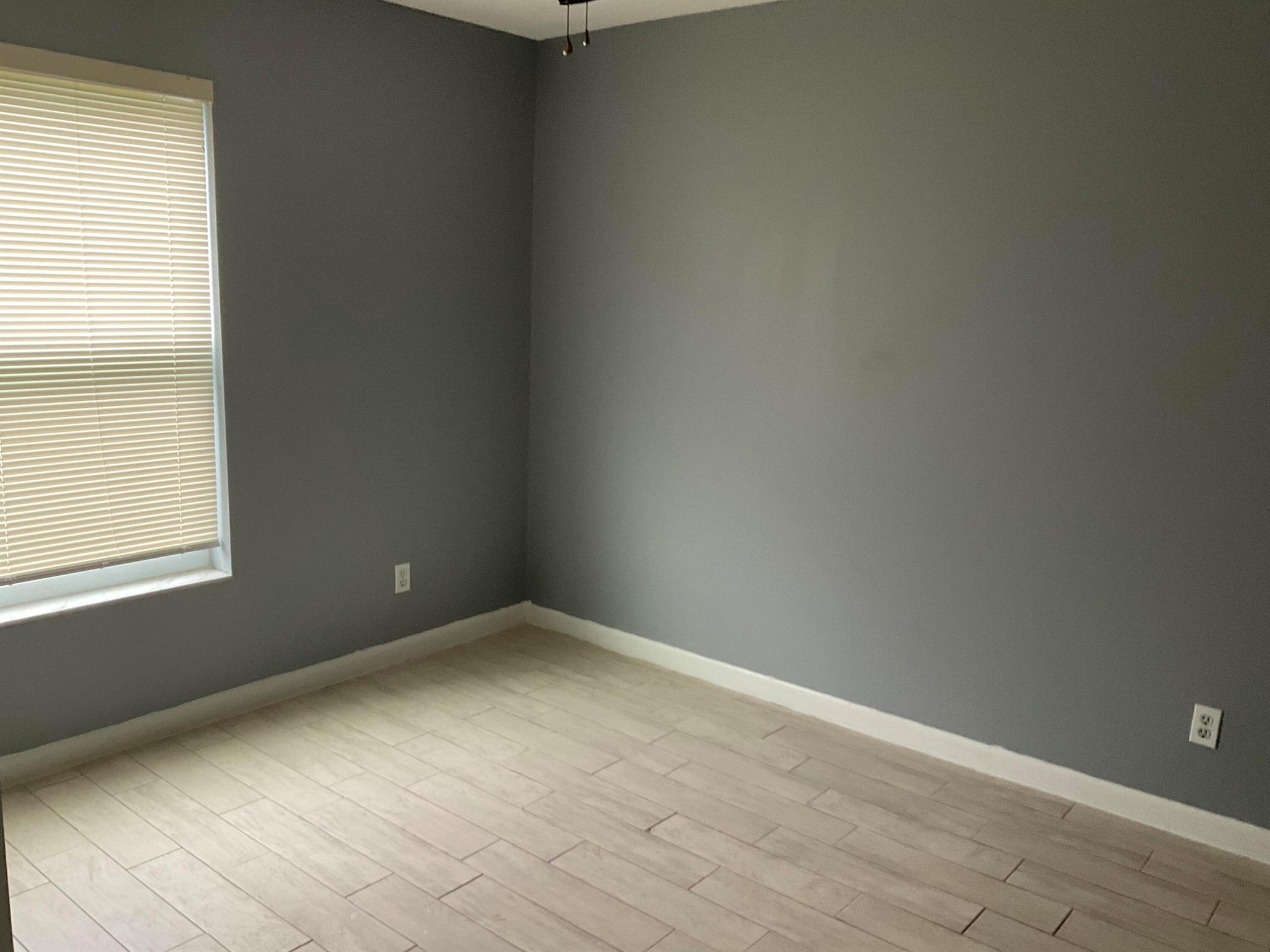 CLOISTER POINTE CONDO - Residential Lease