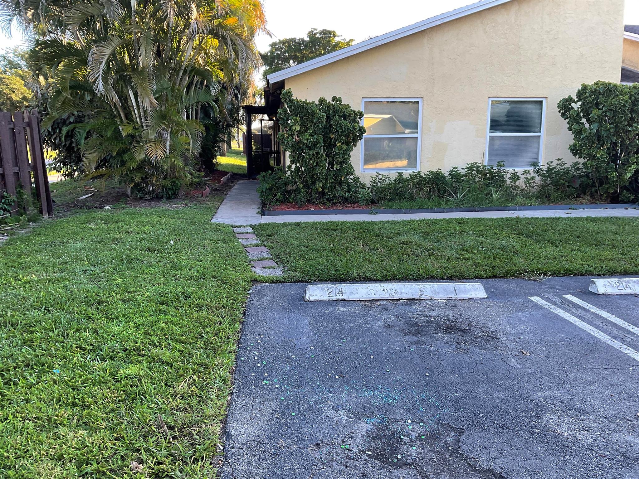 CLOISTER POINTE CONDO - Residential Lease