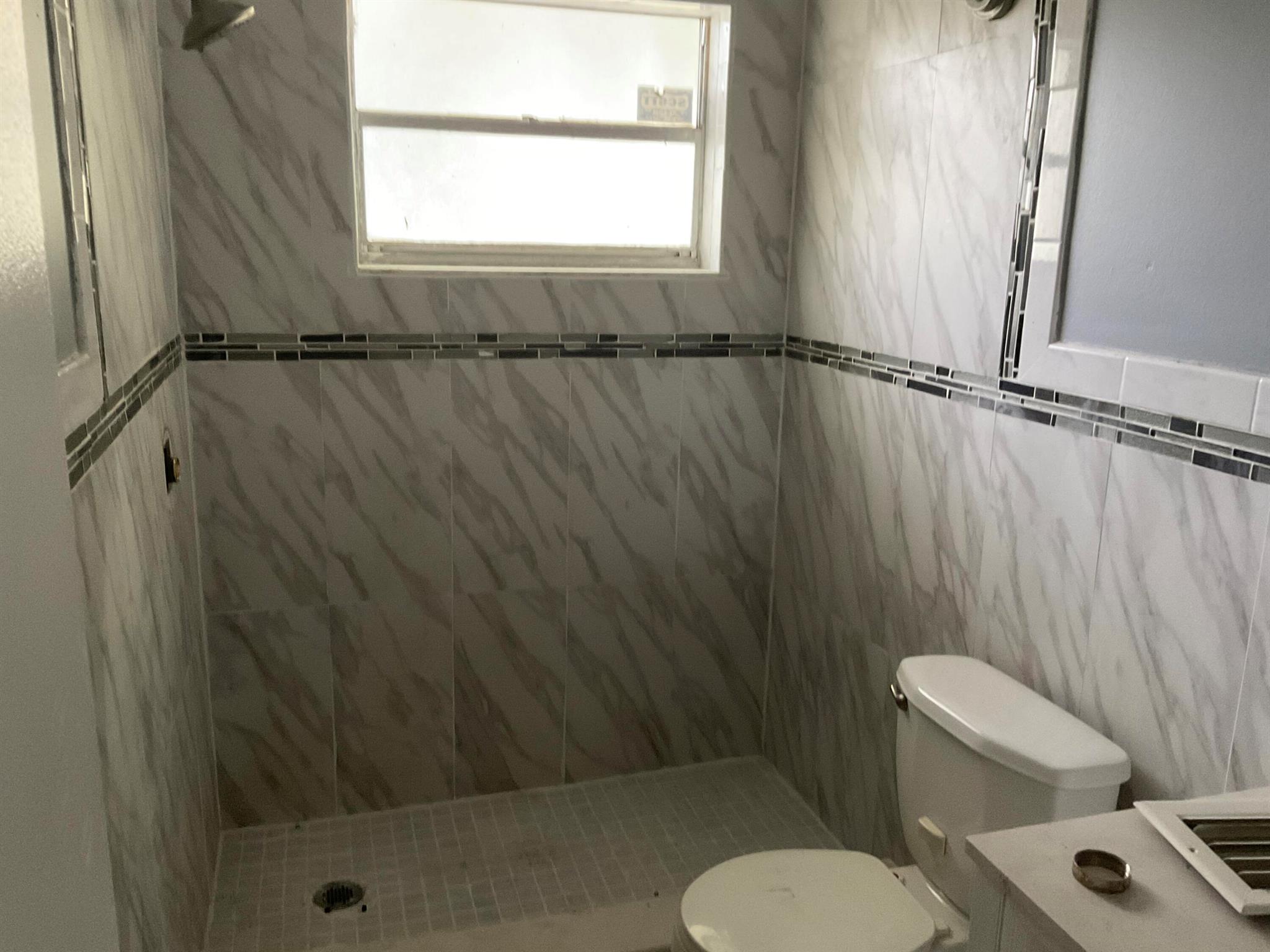 CLOISTER POINTE CONDO - Residential Lease