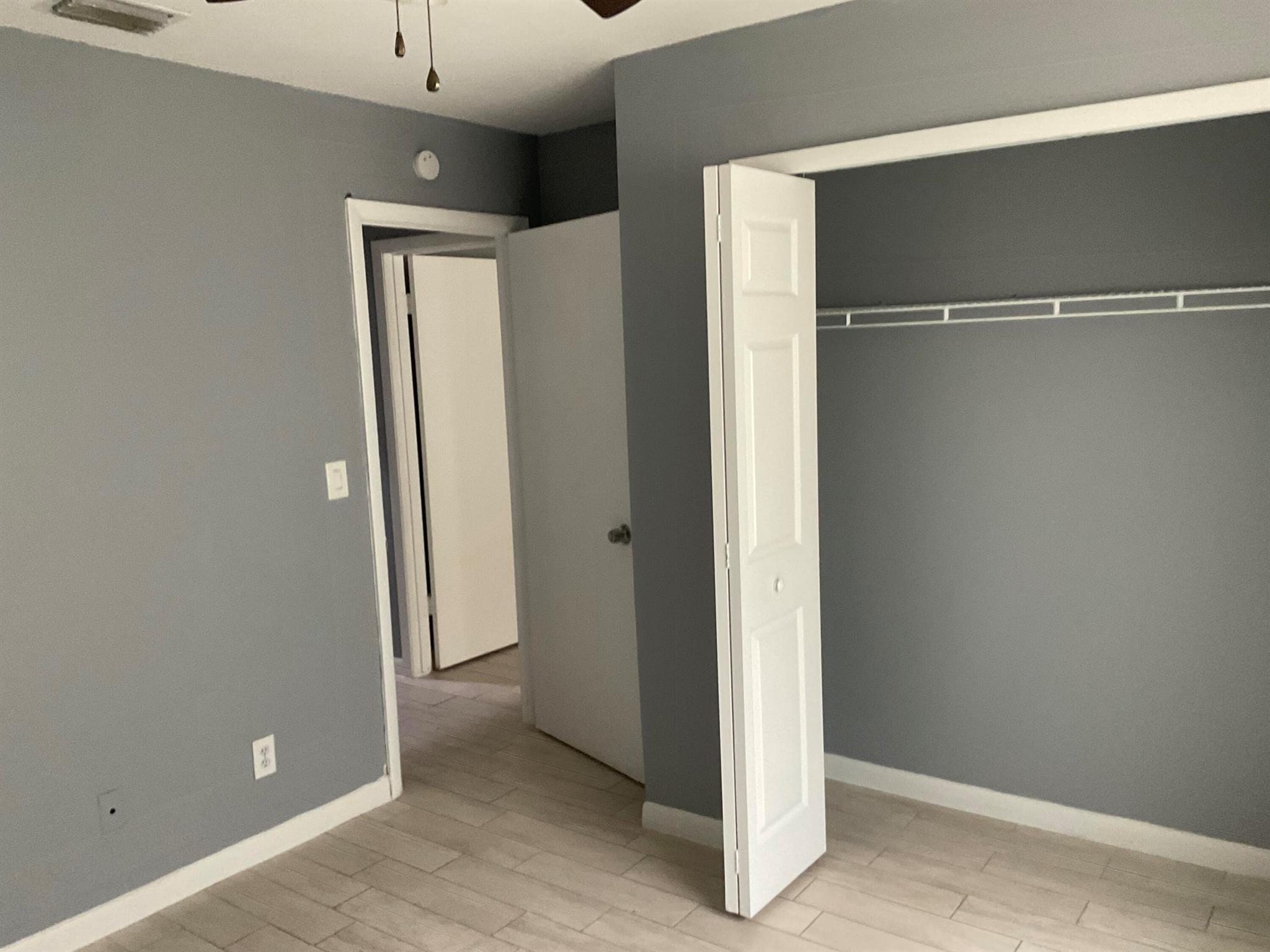 CLOISTER POINTE CONDO - Residential Lease