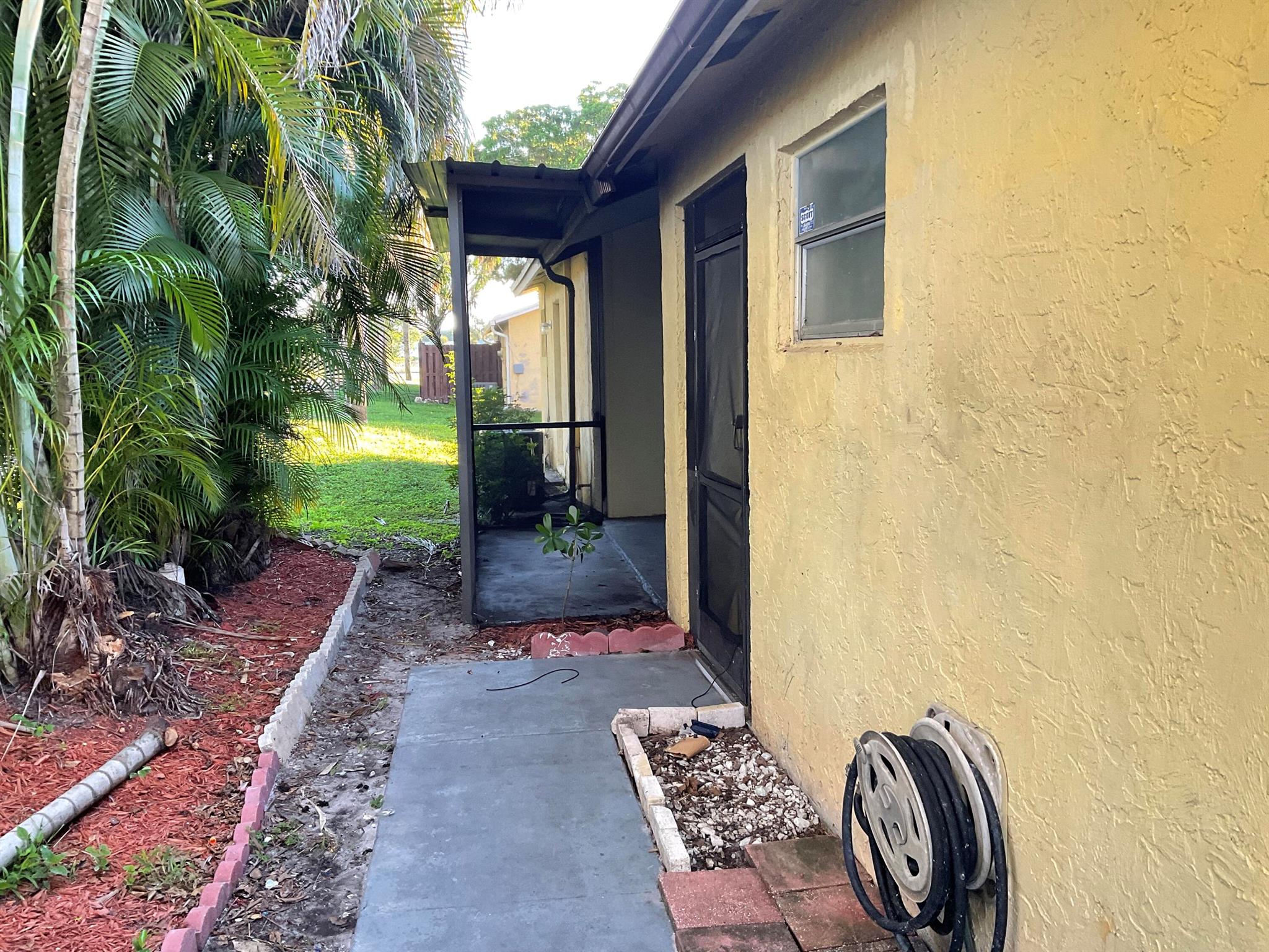 CLOISTER POINTE CONDO - Residential Lease