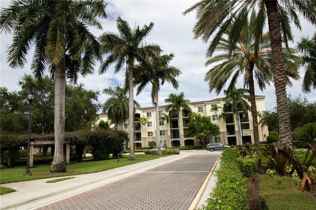 San Raphael - Residential