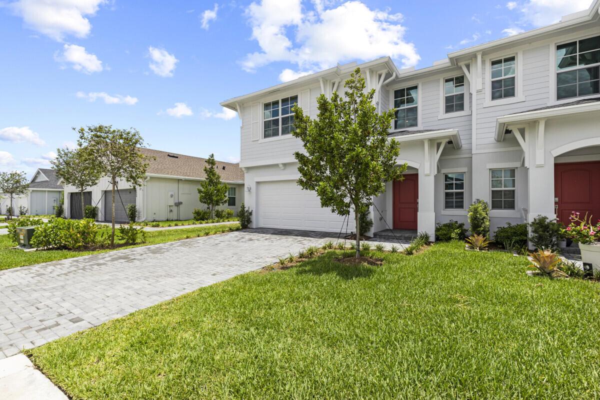 1454 Tangled Orchard Trace