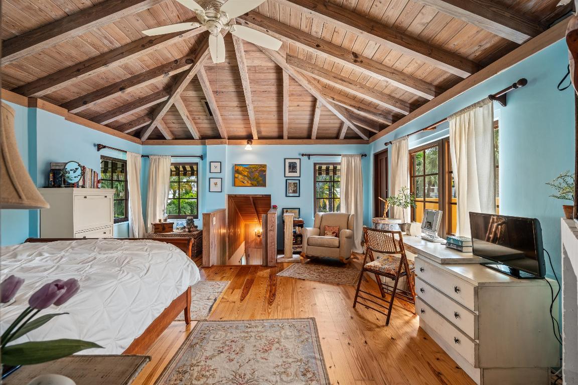 DELRAY TOWN OF - Residential