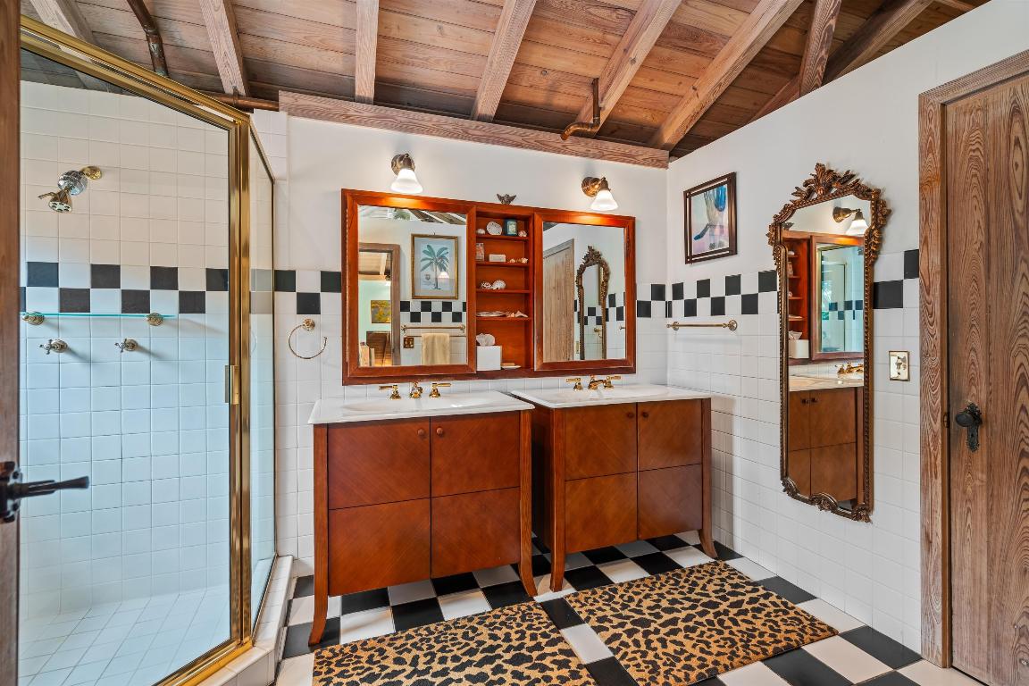 DELRAY TOWN OF - Residential