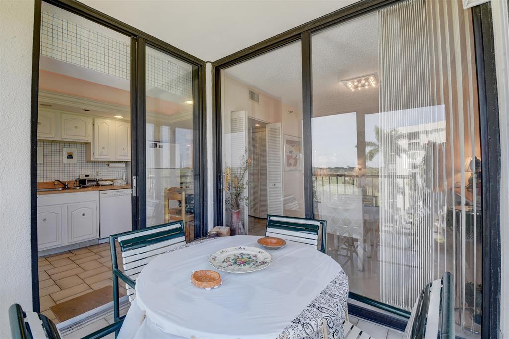 WILLOW WOOD - Residential