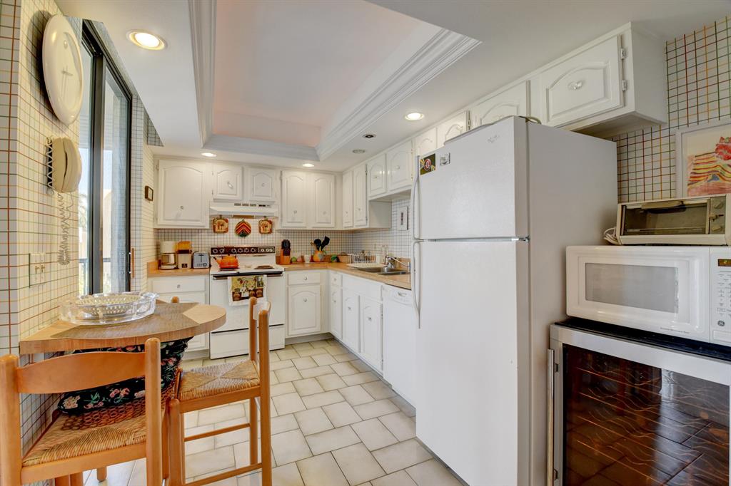 WILLOW WOOD - Residential