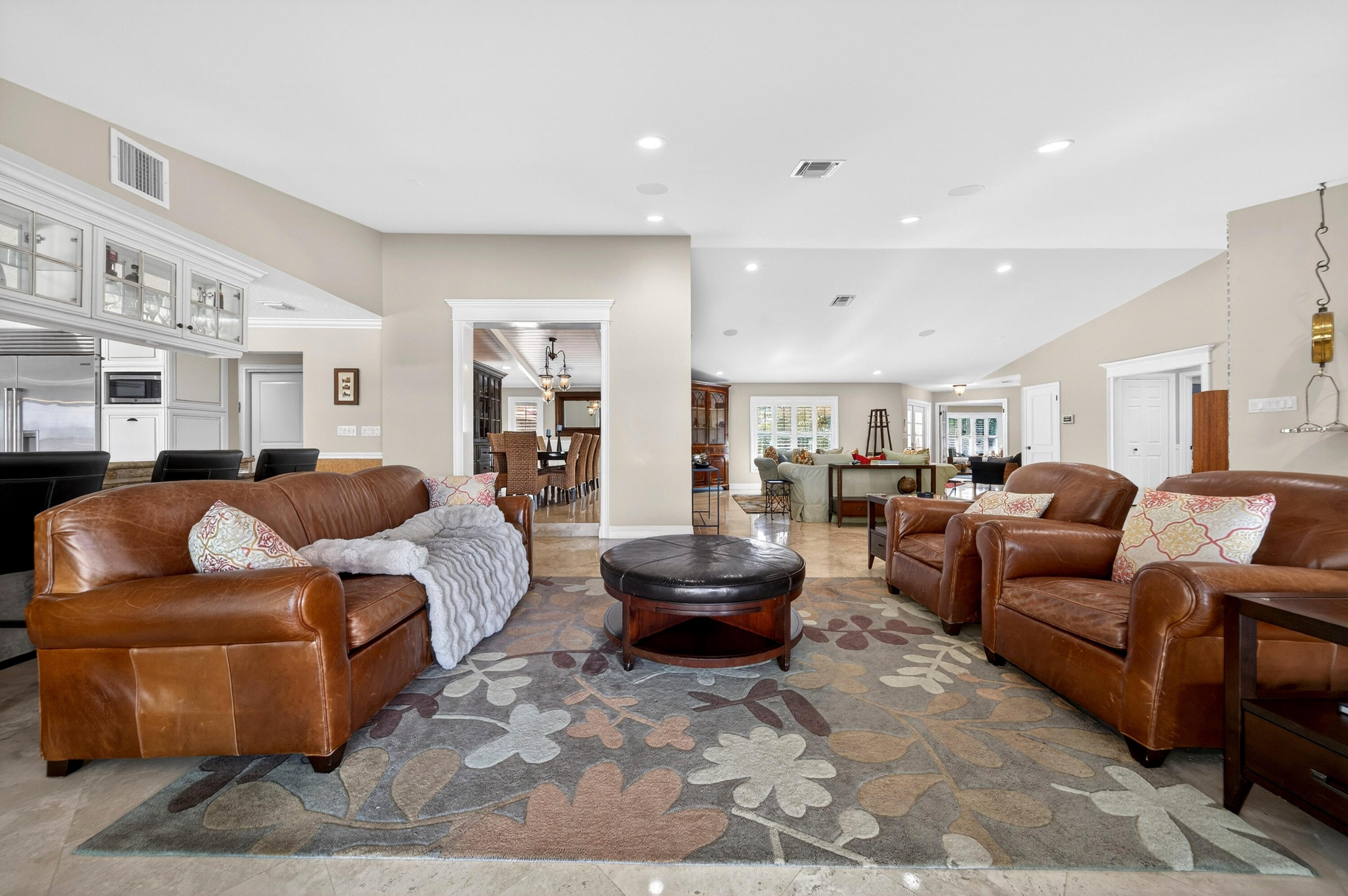 CYPRESS HEAD - Residential