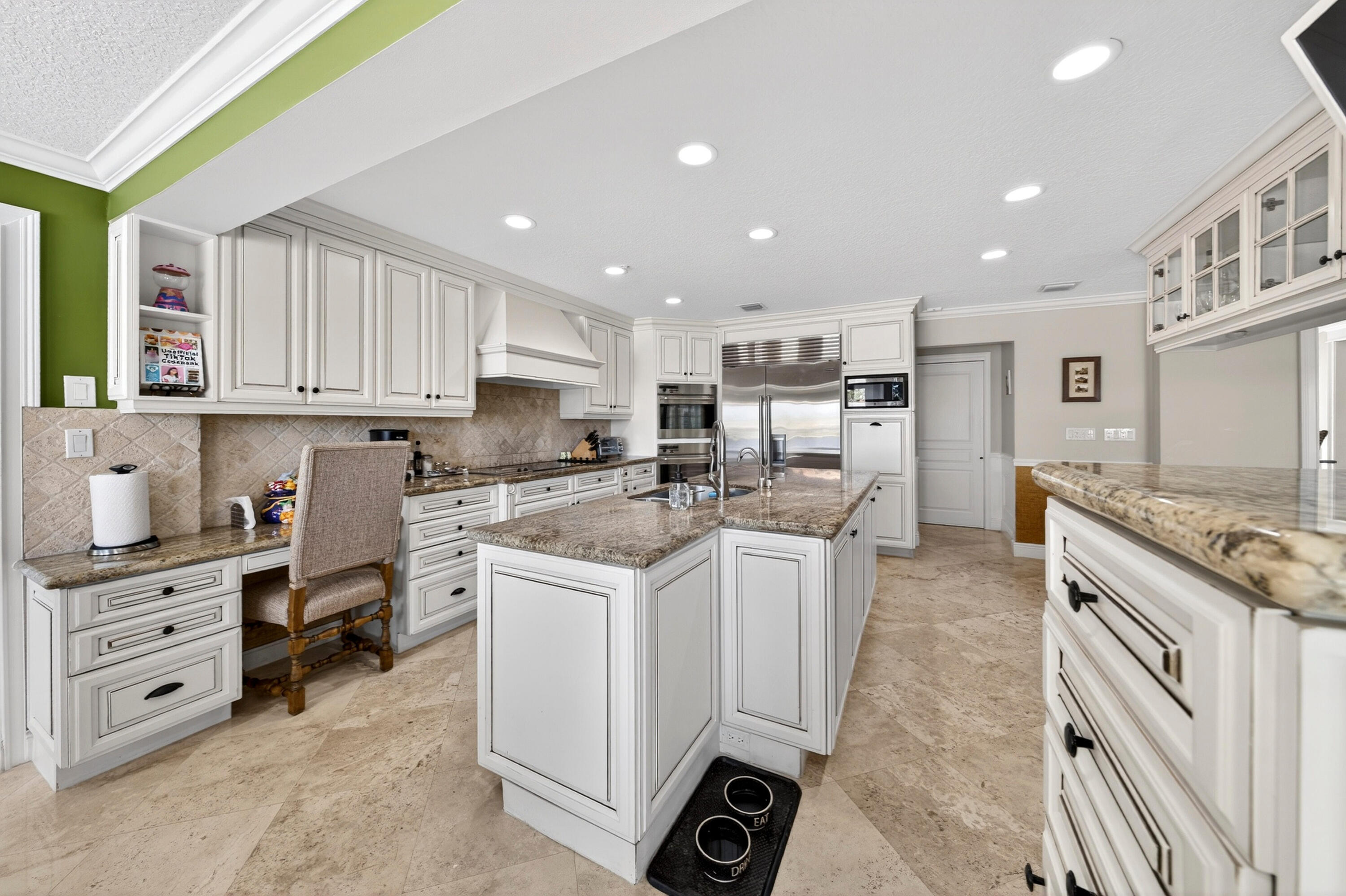 CYPRESS HEAD - Residential