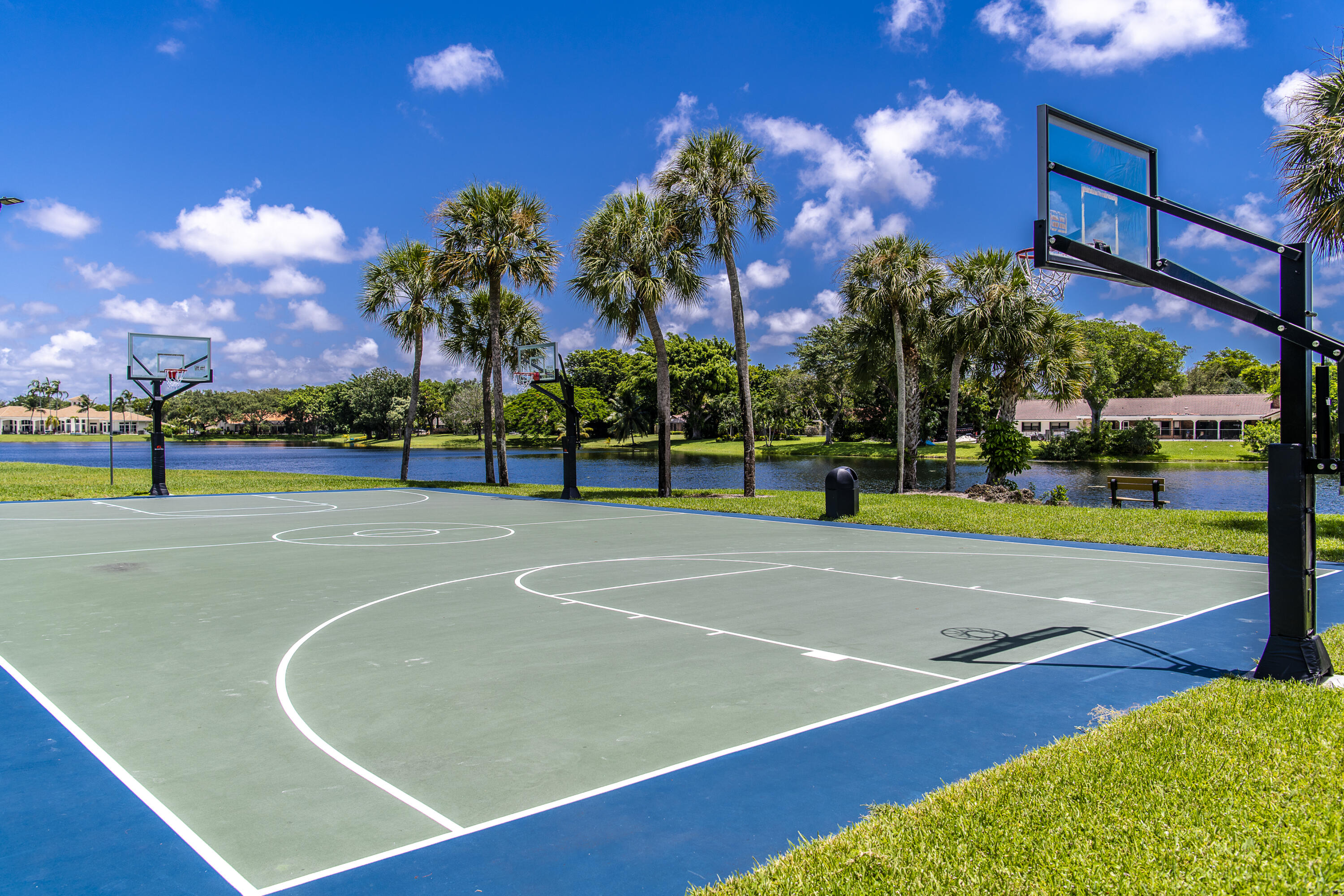 CYPRESS HEAD - Residential