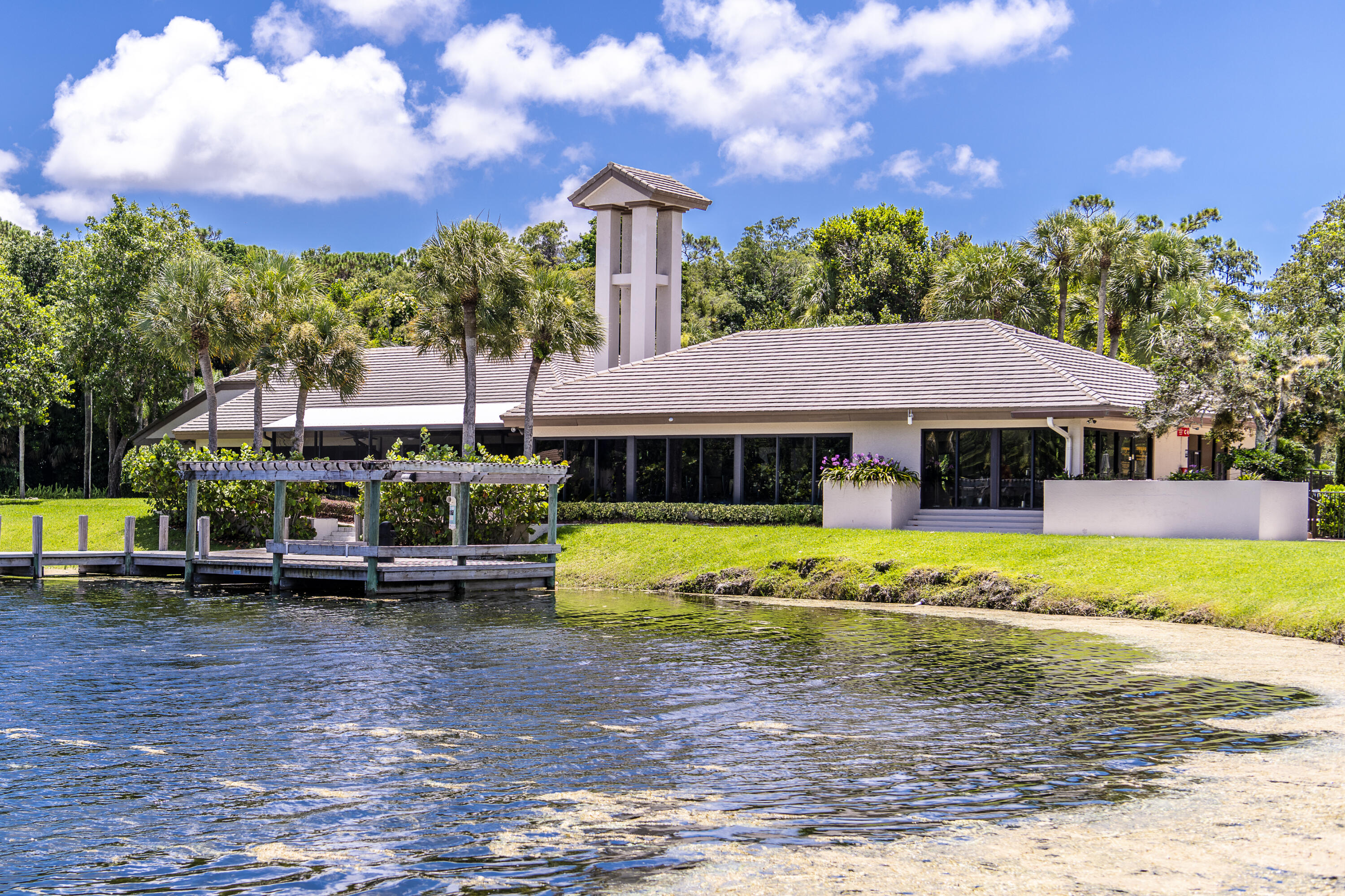 CYPRESS HEAD - Residential