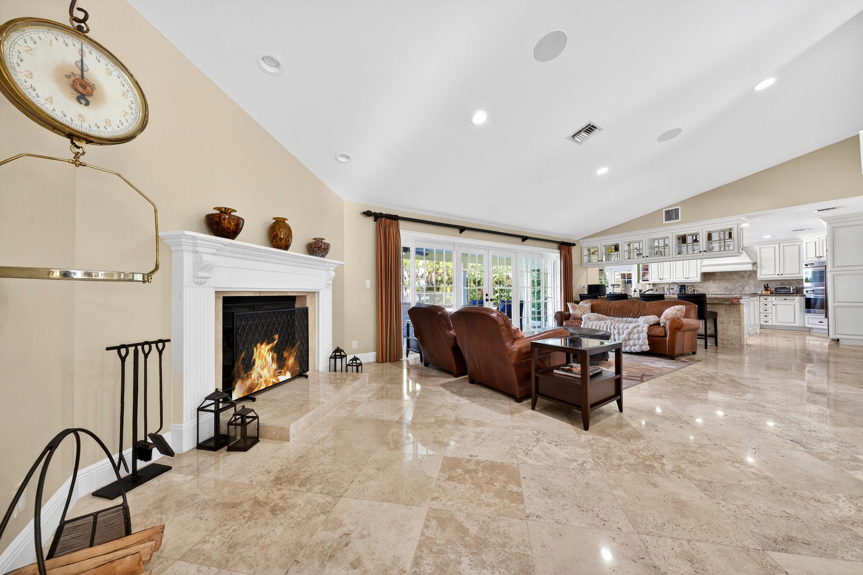 CYPRESS HEAD - Residential