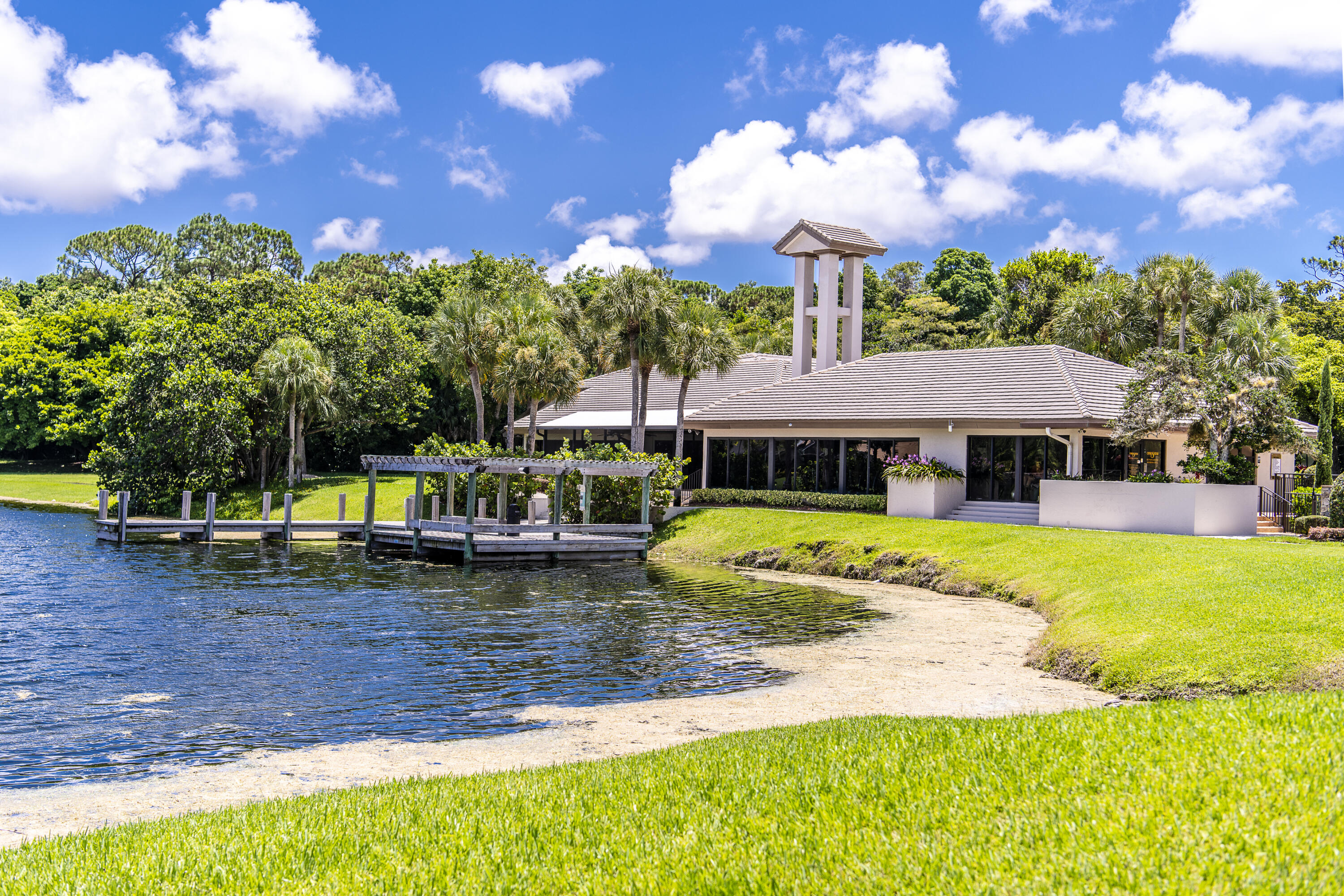 CYPRESS HEAD - Residential