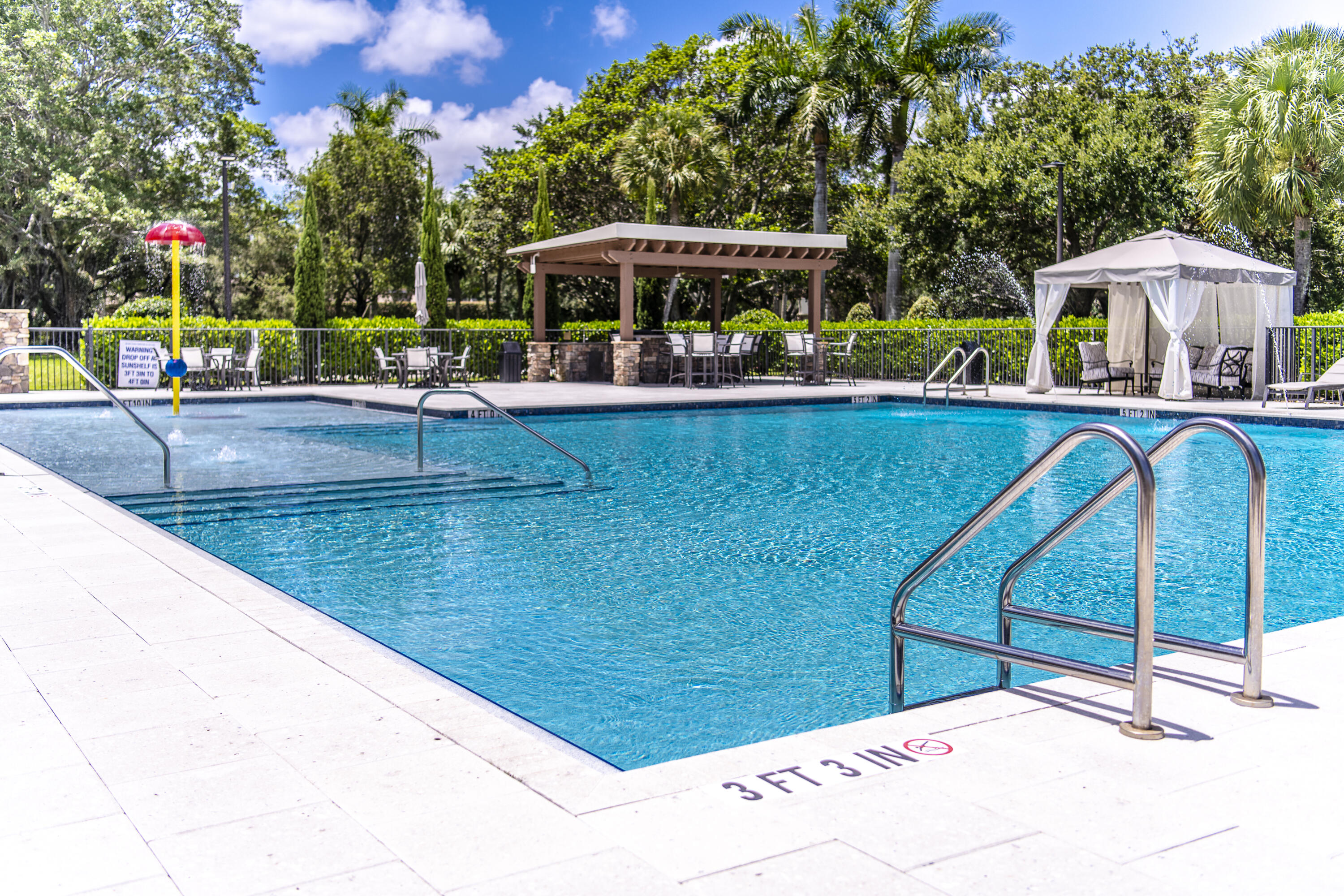 CYPRESS HEAD - Residential