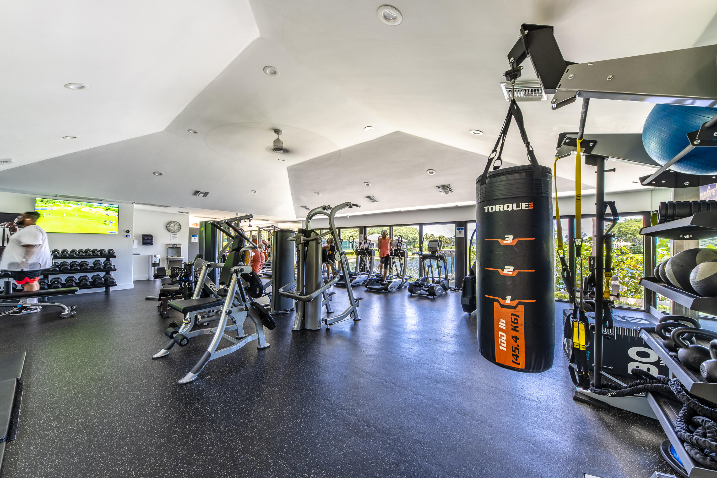 CYPRESS HEAD - Residential