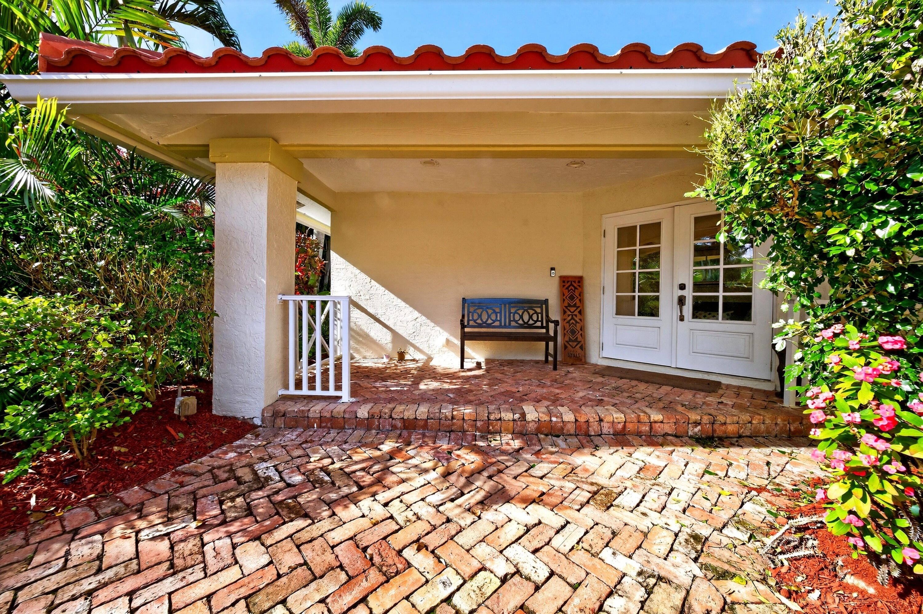 CYPRESS HEAD - Residential