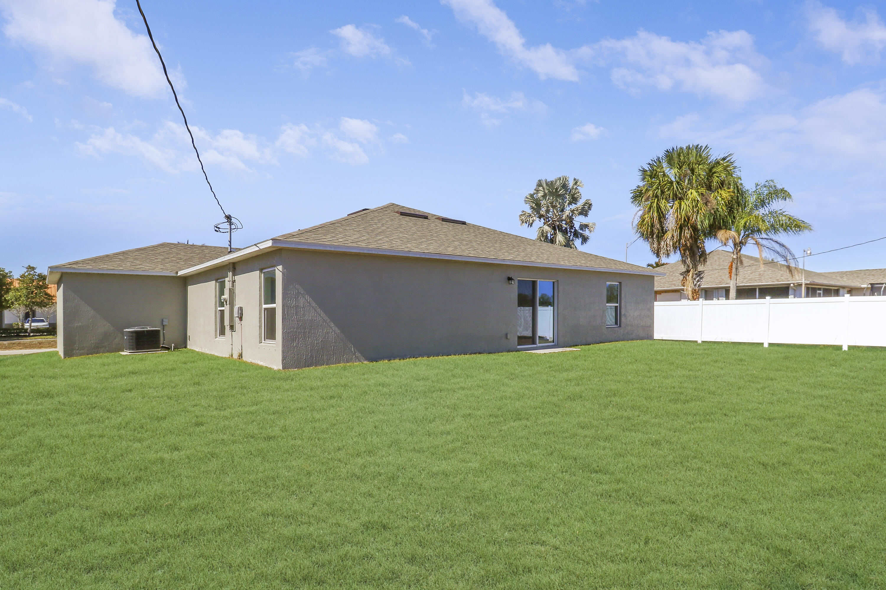 PORT ST LUCIE SECTION 27 - Residential