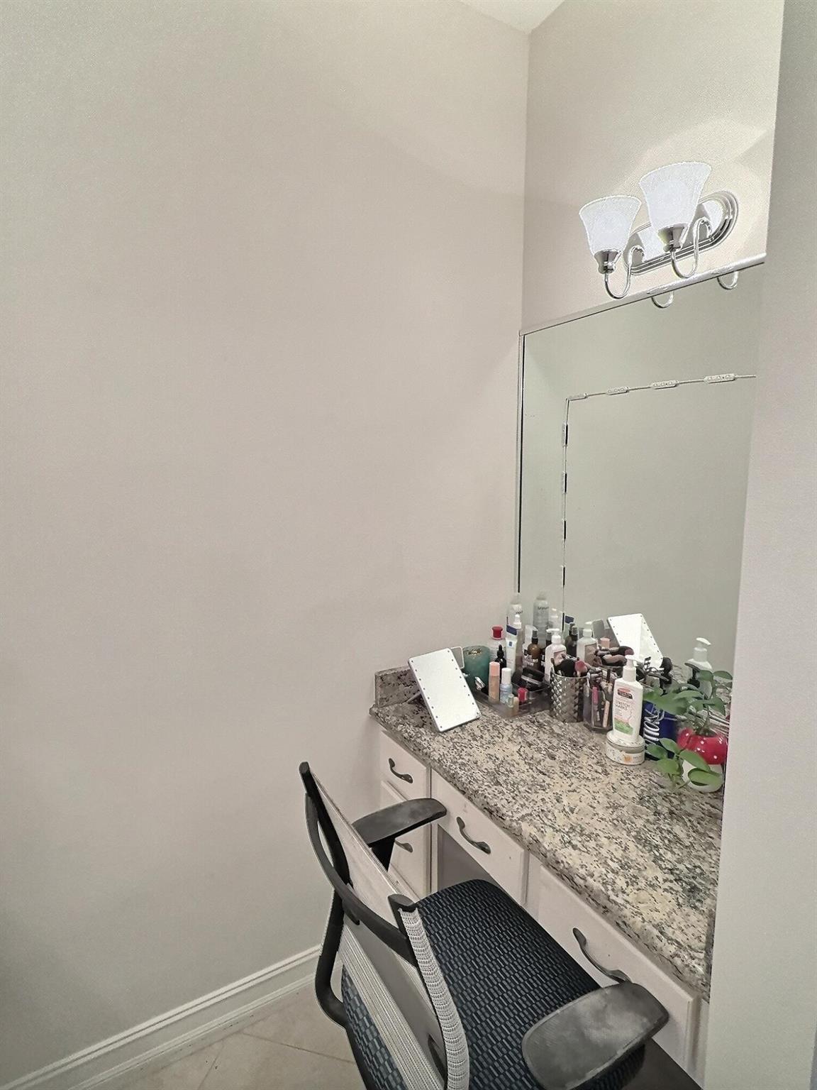 PROMENADE AT TRADITION NO - Residential Lease